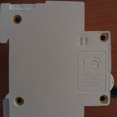 Breaker termomagnetico - 4/6