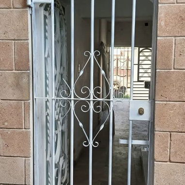 Trabajos de herrerías - Img 122945083