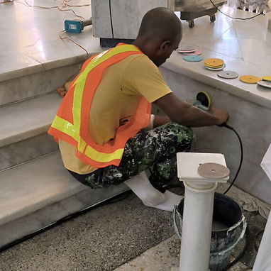 Despacho de Arquitectura ofrece EMPLEO PARA ALBAÑILES multioficios, Obras en VEDADO Y PLAYA. - Img 125883868
