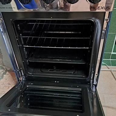 Cocina 4 hornillas y de gas con Horno Milexus Magneto, Tapa de Cristal , Acero Inoxidable Precio $250 USD Transporte inc - Img 124540978
