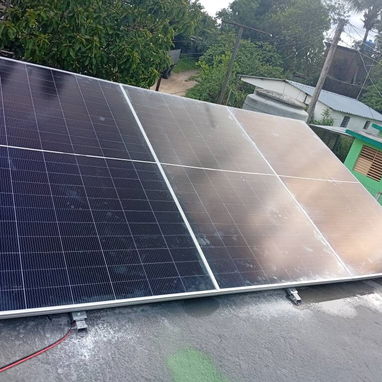 Combo #1: 2 paneles 620w + 1 bateria 25.6v x 100ah+ 1 Inversor hibrido 4k...Con Instalacion incluida . - 2/2