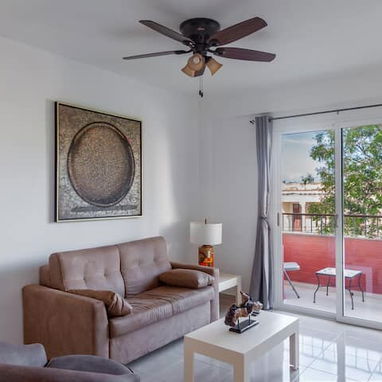 Amplio apartamento de 1 dormitorio disponible en Vedado, La Habana, Cuba - Img 125861265