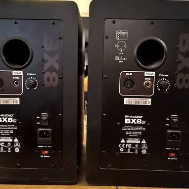 Monitores de estudio M Audio BX8 D2 - Img 121455380
