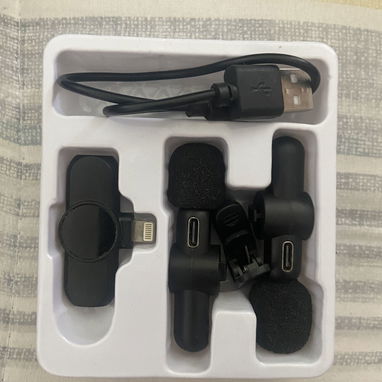 Microfono Lavalier de muy poco uso para IPhone - Img 122776635