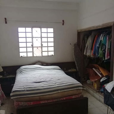 Venta de casa de dos plantas en la Víbora que necesita reparaciones !!! - Img 108780576