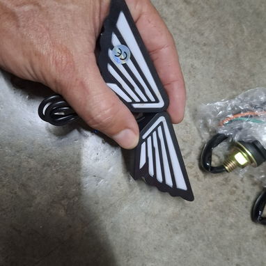 Vendo estas piezas y accesorios para motos - Img 115003912