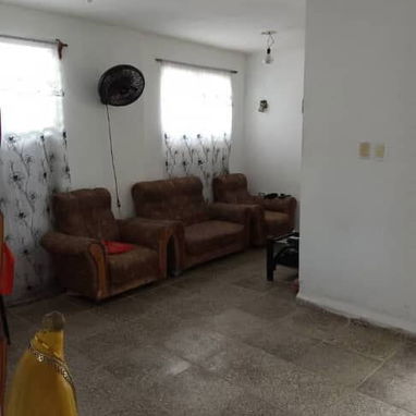 Vendo casa en marianao - 4/10