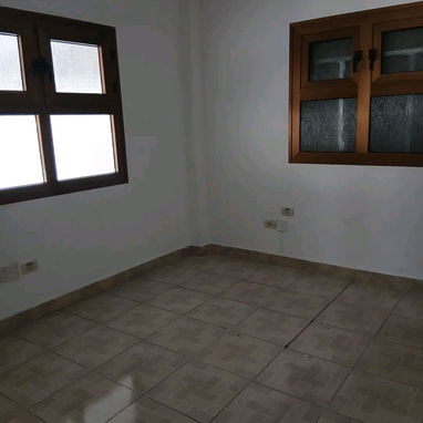 Venta de casa en Vedado c potencial de negocios - 4/10