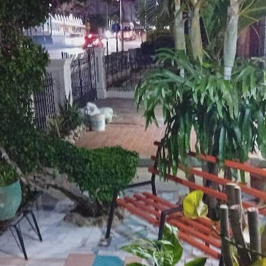 Espectacular casa independiente a la venta en El Vedado totalmente remosada!!! - Img 113157574