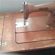 Vendo maquina de coser Unión - Img 46030817