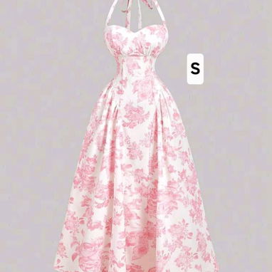 Variedad de vestidos largos y cortos - 3/5