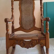Sillón balance de madera de uso - Img 49701463