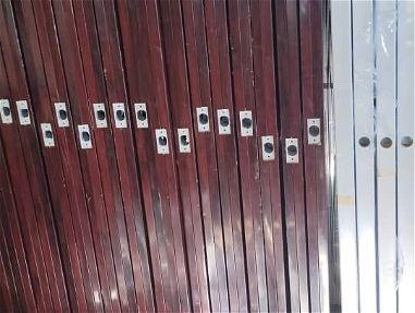 Se venden puertas de madera - Img 67009815
