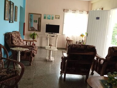 Renta casa en Guanabo con piscina,3 habitaciones,cocina,terraza,56590251 - Img 62344891