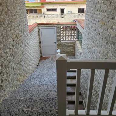 Venta de hermosa casa en el Náutico - 4/10