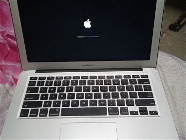 MacBook Air Model A1466 EMC 3178 macOS monterey version 12.0.1,2017 - Img main-image-45698550
