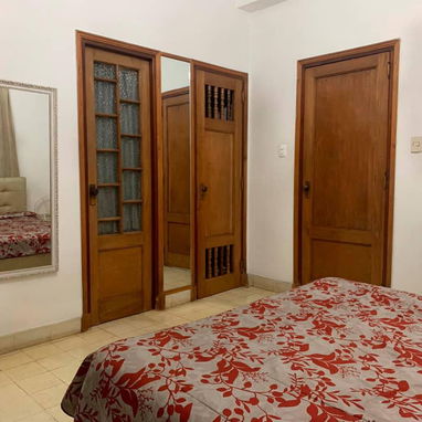 🏡 COD.Z ALQUILER EN EL VEDADO: APARTAMENTO INDEPENDIENTE CON  2 CUARTOS - Img 118353305