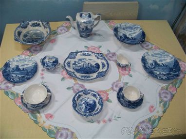 Se vende vajilla de porcelana inglesa manufacturada. - Img main-image-45648983
