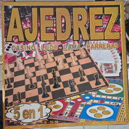 Juego de mesa (ajedrez, ludo, damas, carrera) - Img 55221288
