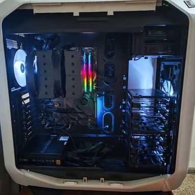 Corsair Graphite Series 780T – Blanco. Fanes del Chasis son 5: 2 superiores Corsair 140mm - Img 122372175
