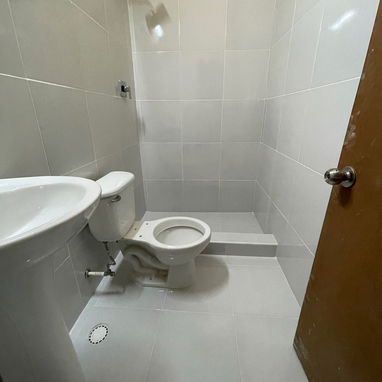 APARTAMENTO CERCA DE LA CIUDAD DEPORTIVA - Img 124769434