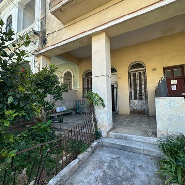 Casa en el Vedado👀 - Img 123640739