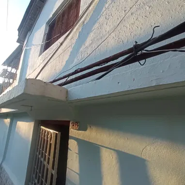 Casa en venta en 10 de Octubre - Img 121675283