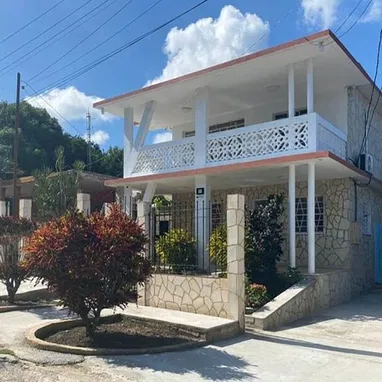 COD.Z 🏝️🌴 Alquiler de Casa con Piscina en Guanabo | 4 Habitaciones hasta 12 Personas 🏊‍♂️ - Img 122559856