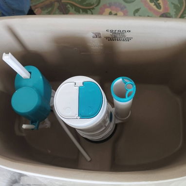 Juego de baño  *tasa de baño* marca corona monolitico - Img 123066037