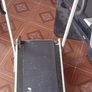 Vendo caminadora 60 usd whatsapp 51585574 - 2/4