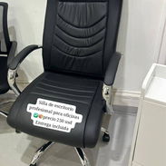 Silla de escritorio profesional para oficinas - Img 55893557