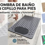 Alfombra antideslizante de ducha con enjabonador de pies - Img 57871369