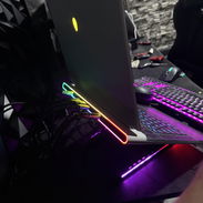 Vendo o cambio laptop y accesorios Alienware - Img 57330613