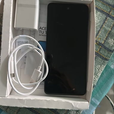 TCL 50 XE 5G 4/128 nuevo en caja - 2/3