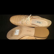 Zapatos de hombre #42 marca Clarks nuevos - Img 56443698