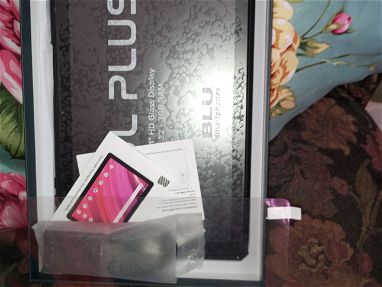 Tablet nuevo en su caja - Img main-image