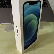Vendo iPhone 12 (270usd) nuevo en caja SIM FÍSICA Libre fábrica Color : Azul Almacenamiento: 64 GB Face ID y True tr - Img 57084042