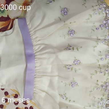 En venta batas y otras ropas para niña. Ver precio y tallas en las fotos - Img 110192771