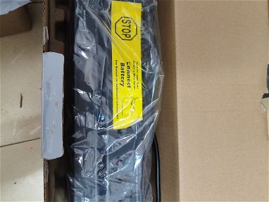 Back - UPS APC en su caja, newwww solo 15 días de uso - Img main-image-45747176