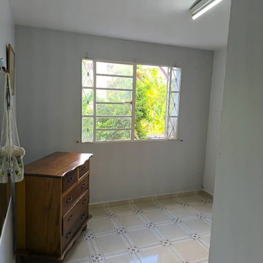 Se vende apartamento en Alamar. - 4/10