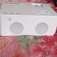 Ganguita,proyector full HD tiene de todo - Img 56506668