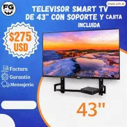 Televisor esmatr tv de43 pulgada con soporte y cajita incluida - Img 57505516