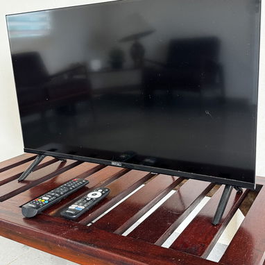 📺 SMART TV ROYAL 32” - 2/3