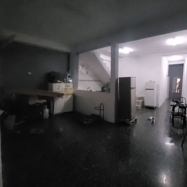 Casa en venta - Marianao espacio amplio de 86m² - Img 119911864
