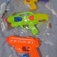 Pistolas de agua, Nuevas! - Img 56650426