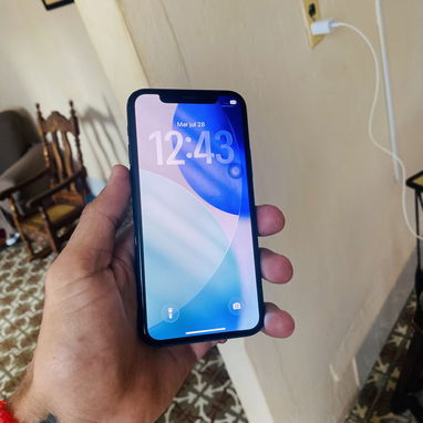 iPhone 11 Pro - Img 126617349