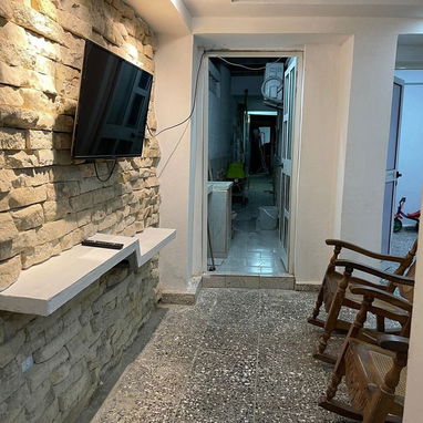 Venta de casa puerta de calle en el Cerro,muy buena construcción - Img 121409971