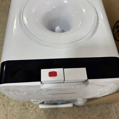 *Dispensador de agua c/agua💦 caliente 1L y fria 2L* *No trae el pomo*  - Precio 230 USD - Con transporte  - Garantía 1 - 2/2