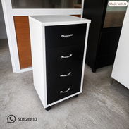 Cómodas o gaveteros, mesitas de noche, multimuebles,escaparates, Vanity o coqueta - Img 57571432