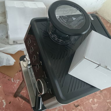 Cafetera professional coffee Maker con molinillo incorporado - Img 123167639